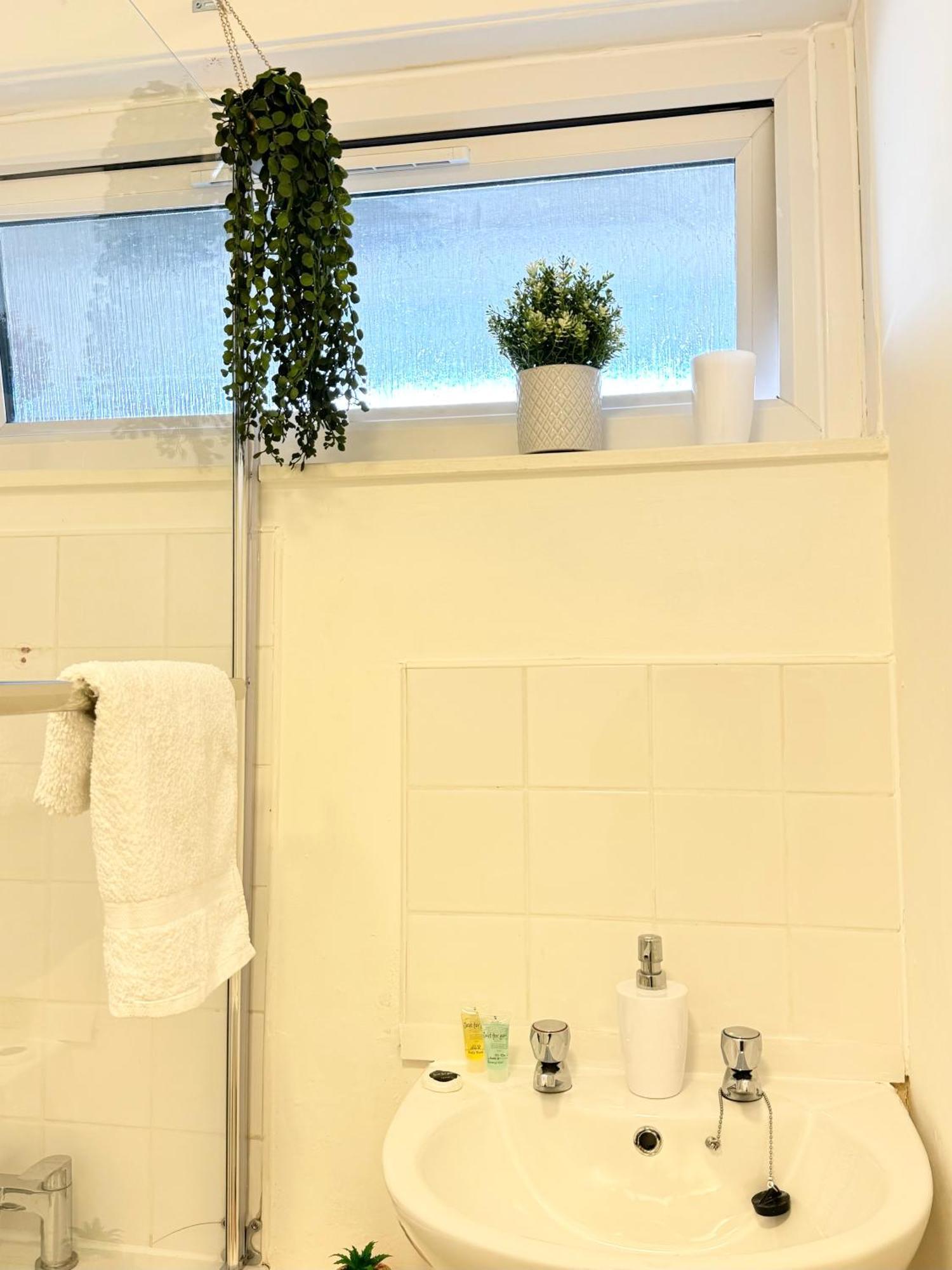 Stunning Apartment, Sleeps 4, Central London, 1 Bedroom, Zone 1, Kennington - Open For Business Stays, Long Stays And Families Relocating Exteriér fotografie
